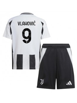 Juventus Dusan Vlahovic #9 Heimtrikotsatz für Kinder 2024-25 Kurzarm (+ Kurze Hosen)